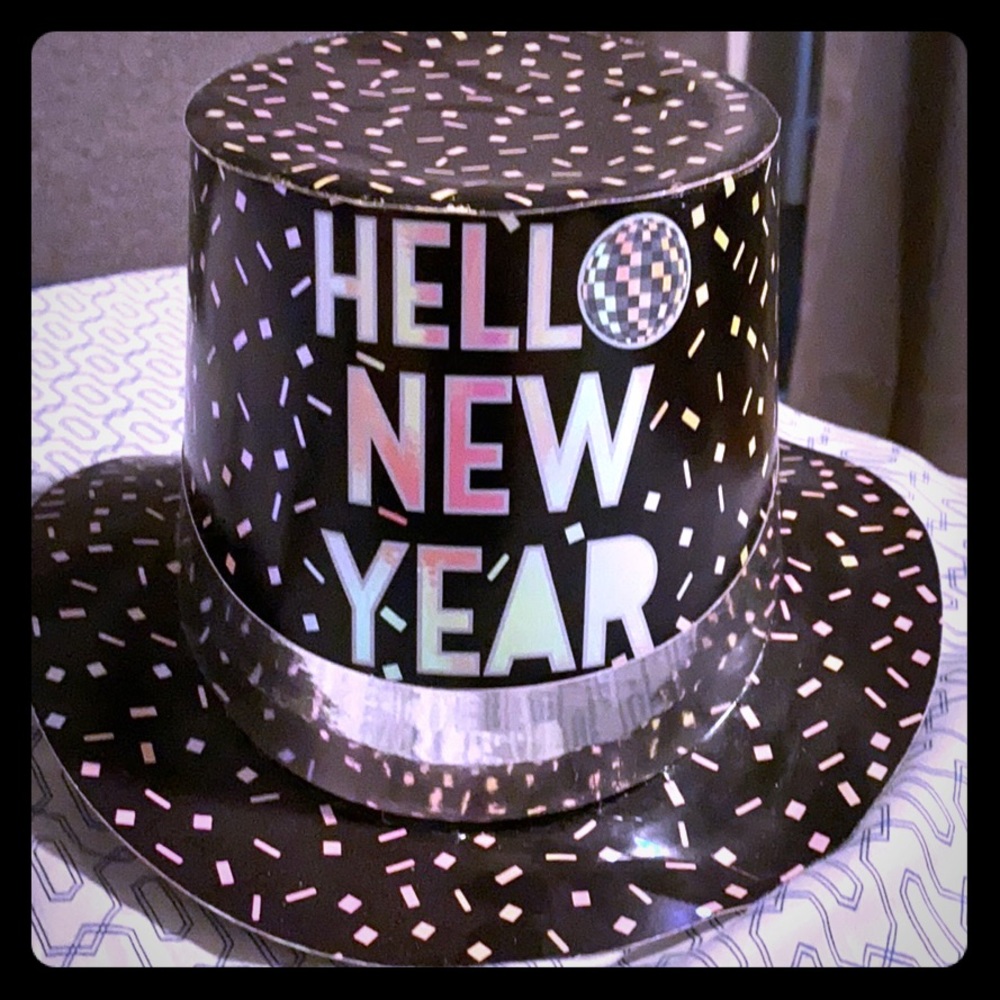 Hello New Years Hat